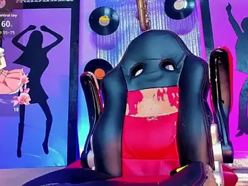 Stripchat Sex Chat of nickyminach_