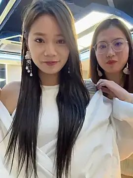 Stripchat Live Sex Cam of redrose520