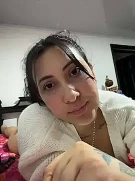 Stripchat Adult Webcam of KittyObsession