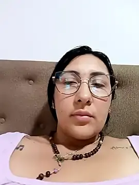 Stripchat Adult Webcam of You-kitty2025