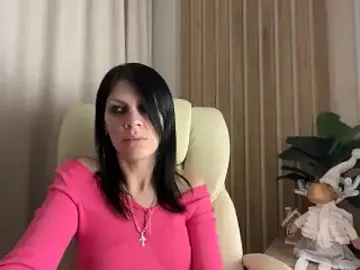 Stripchat Live Sex of InjaAtHome