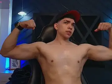 Stripchat Live Sex of Julian_Mercier