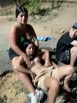 Stripchat Watch Live Sex Cams of royalgirls_x