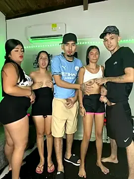 Stripchat Best live sex cam show of royalgirls_x