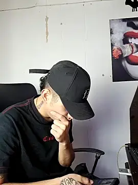 Stripchat Private Sex Chat of royalgirls_x