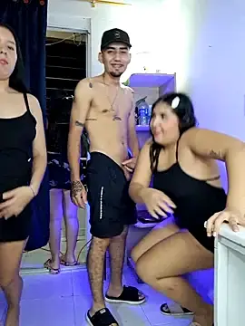 Stripchat Watch Live Sex Cams of royalgirls_x