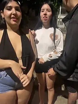 Stripchat Nude Webcam of royalgirls_x