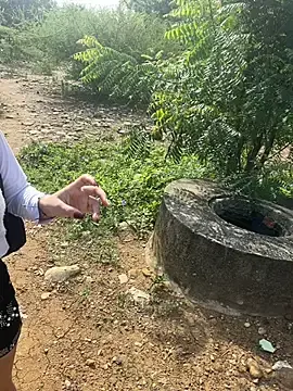 Stripchat Free Live Porn of royalgirls_x