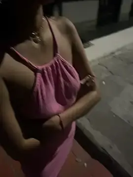 Stripchat Nude Webcam of royalgirls_x