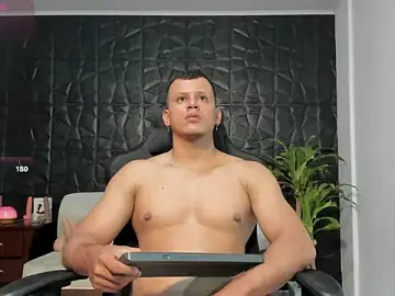 Stripchat Live Sex of Alex_towerss