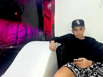 Stripchat Nude Webcam of AmazingPartys