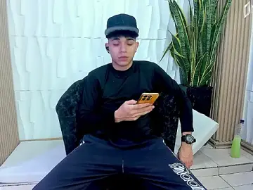 Stripchat Best Webcam of AmazingPartys