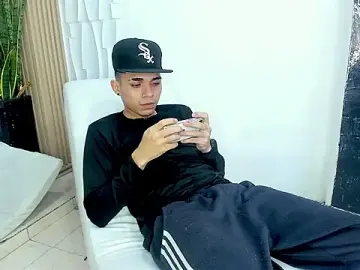 Stripchat Watch Live Sex Cams of AmazingPartys