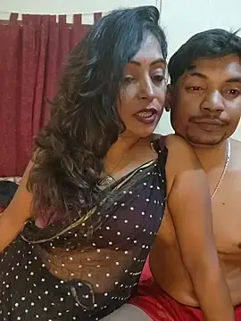 Stripchat Sex Cam of Hotbhabi305