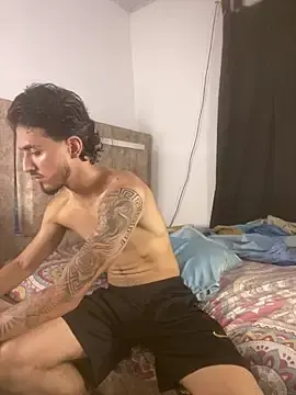 Stripchat Best Webcam of Kriss_Edwards