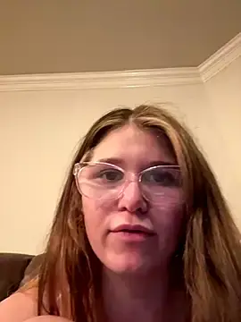Stripchat Live Sex Cam of Riley_ray69