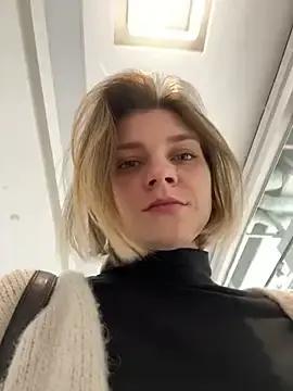 Stripchat Watch Live Sex Cams of ValenciaShock