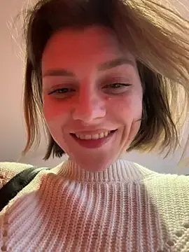 Stripchat Watch Live Sex Cams of ValenciaShock