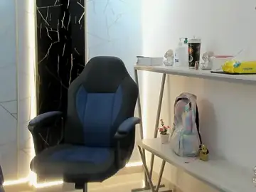 Stripchat Free Live Porn of Zoey_Taylor07