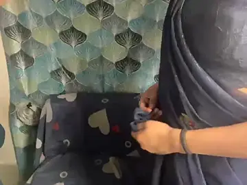 Stripchat Nude Webcam of shuhana_