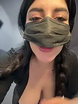 Stripchat Free Porn Cam of MiraHabibtek