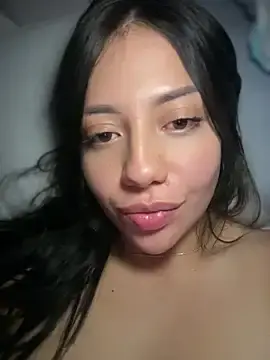 Stripchat Sex Cam of MissCat_