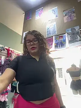 Stripchat Free Porn Cam of ROSALIASEXSHOP