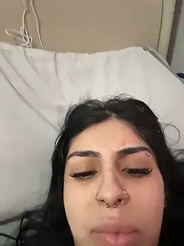 Stripchat Live Porn of ThickerThanYoBitch