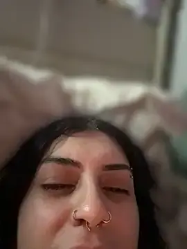 Stripchat Live Sex of ThickerThanYoBitch