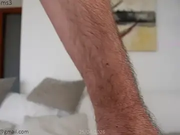 Stripchat Live Sex Cam of lucycums