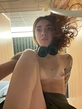 Stripchat Sex Chat of million_degrees