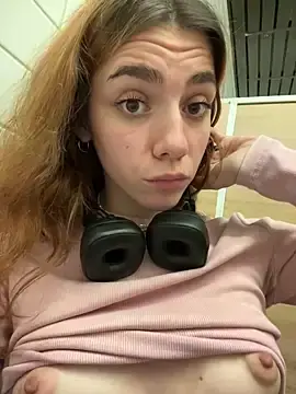 Stripchat Best live sex cam show of million_degrees