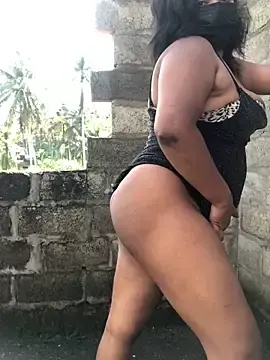 Stripchat Adult Webcams of _Cute_ariana_