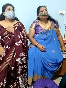 Stripchat Watch Live Sex Cams of Kannadasexywifes