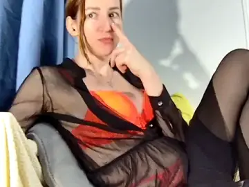 Stripchat Adult Webcams of Leila_cam18