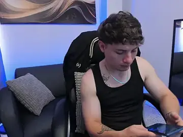 Stripchat Live Sex of Leoo_Miller