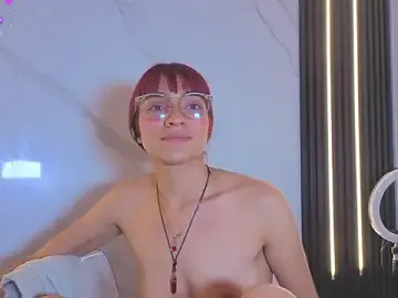 Stripchat Live Sex Cam of Scarlet_Red_