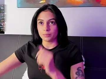 Stripchat Watch Live Sex Cams of lilith_petit_