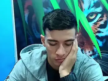 Stripchat Live Sex Cam of DEIBY_BABY