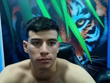 Stripchat Live Sex of DEIBY_BABY