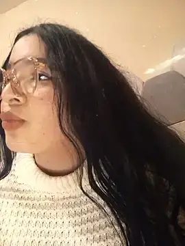 Stripchat Free Live Porn of Leslydeleon23