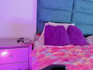 Stripchat Adult Webcams of LiaRusselll_