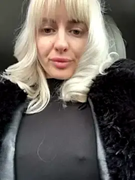 Stripchat Best live sex cam show of blondegirlx