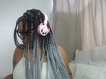 Stripchat Free Porn Cam of DarrkDeeva68