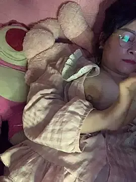 Stripchat Nude Webcam of Star-sweet