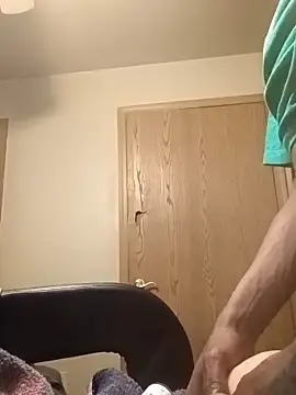 Stripchat Free Porn Cam of slimeoody93