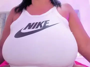 Stripchat Adult Webcams of Ciara_Benet