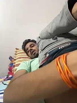 Stripchat Live Sex Cam of Cuteaadi