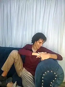 Stripchat Live Sex Cam of Desert_Soul