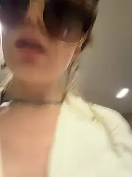 Stripchat Watch Live Sex Cams of LavenderHot